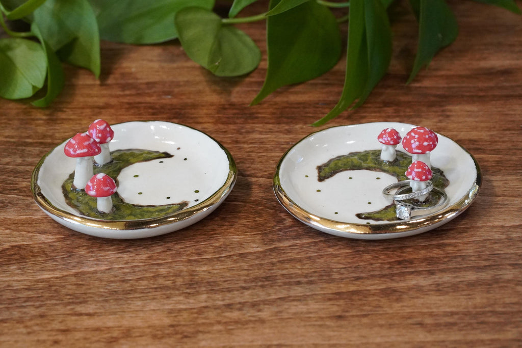 Mushrooms on a Moss Moon Ring Dish, with Gold Rim