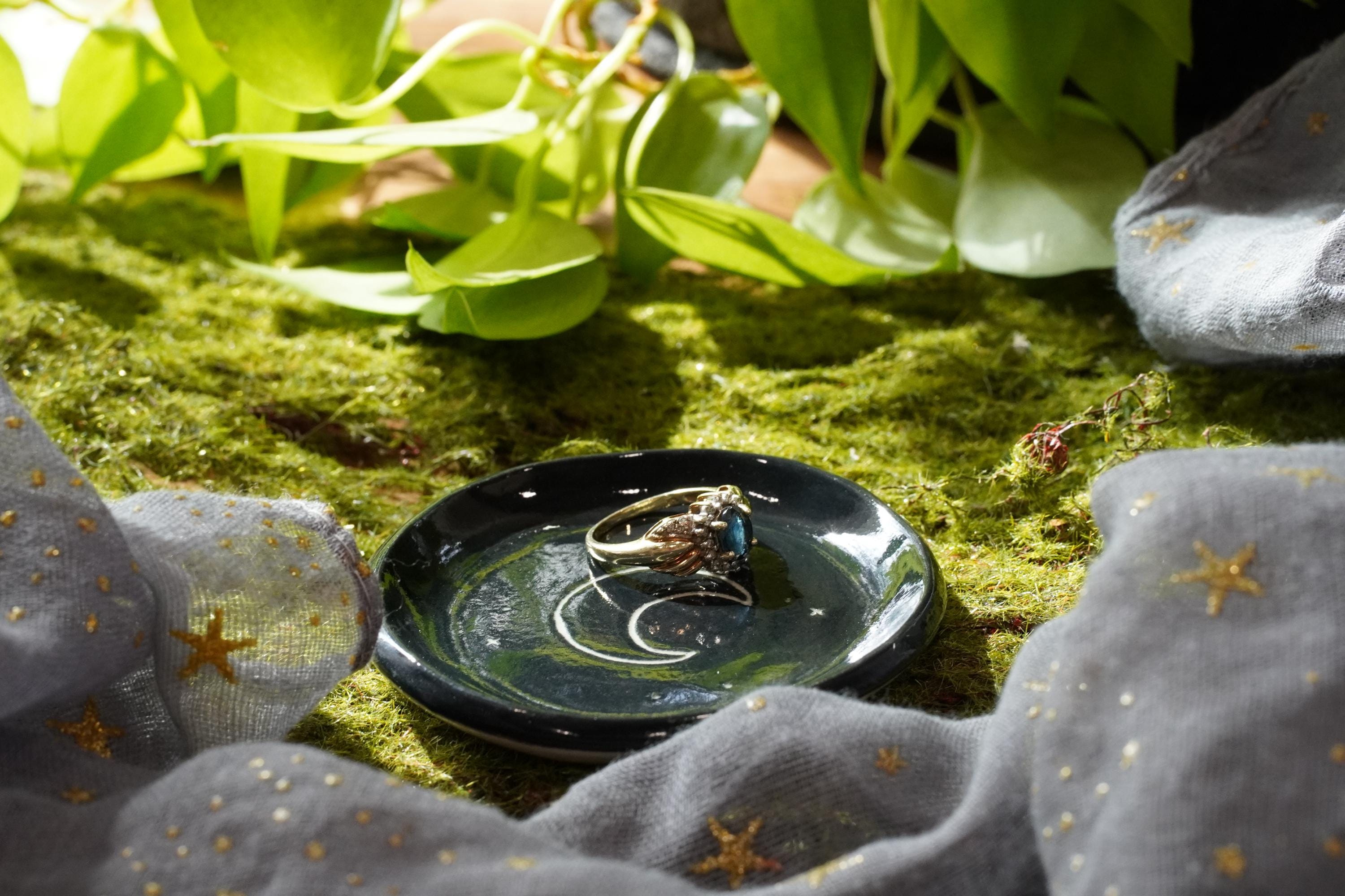 Celestial Ring Dish, Spoon Rest