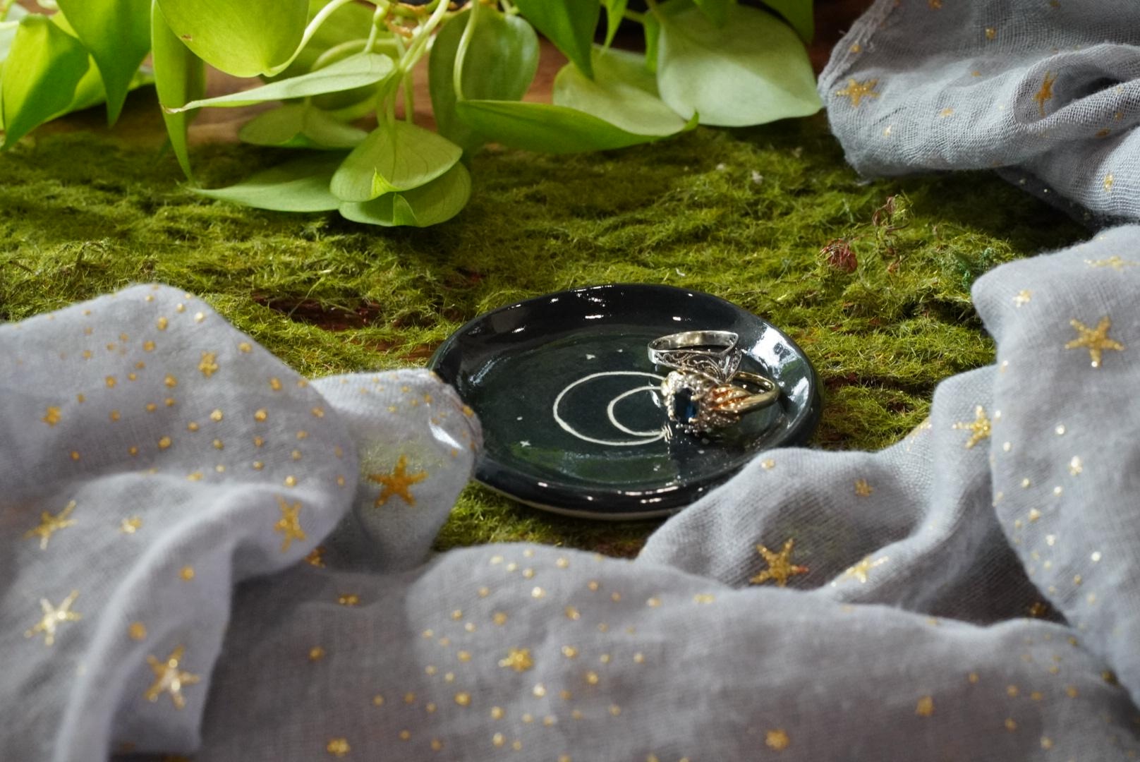 Celestial Ring Dish, Spoon Rest