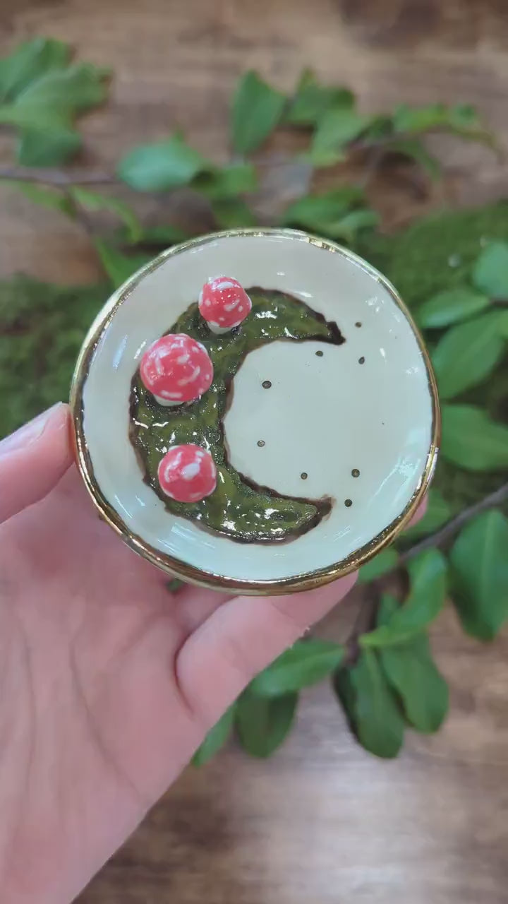 Mushrooms on a Moss Moon Ring Dish, with Gold Rim